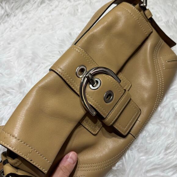 Vintage COACH Y2k Soho Saddle Tan Flap Shoulder Bag - Picture 3 of 10